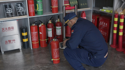 綏化市消防救援支隊開展滅火器專項抽查工作，筑牢消防安全防線